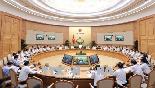 Cải thiện mạnh mẽ hơn nữa môi trường đầu tư, kinh doanh